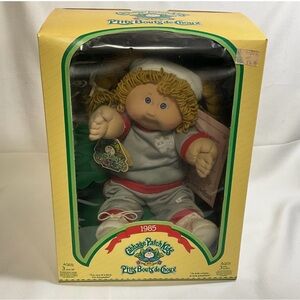 Cabbage Patch Kids Doll 1985  Coleco Girl Blond Hair Braids Blue Eyes  In Box